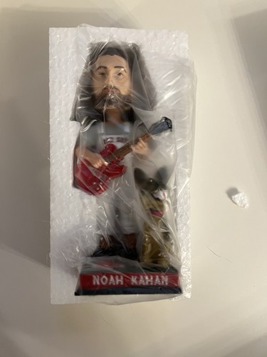 Noah kahan red - kahan,